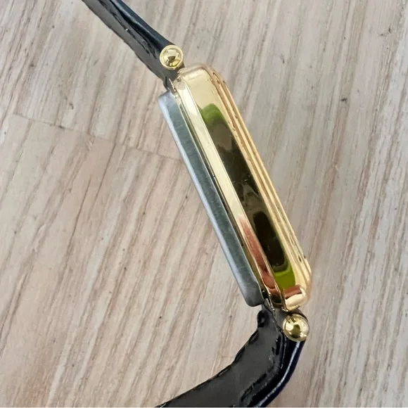 vintage style inox ladies gold tone black digital watch NEW BATTERY - Picture 7 of 11